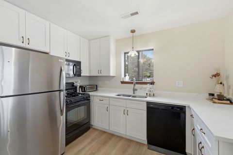 Tiny photo for 2238 Abbeywood Drive #F, Lisle, IL 60532 (MLS # 12539975)