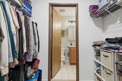 Tiny photo for 2238 Abbeywood Drive #F, Lisle, IL 60532 (MLS # 12539975)