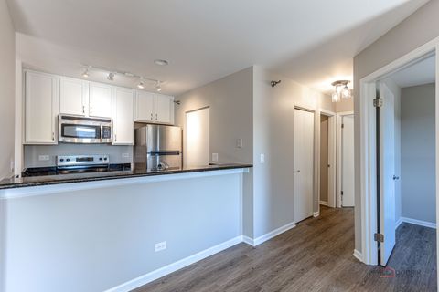 Tiny photo for 127 Glengarry Drive #307, Bloomingdale, IL 60108 (MLS # 12494556)