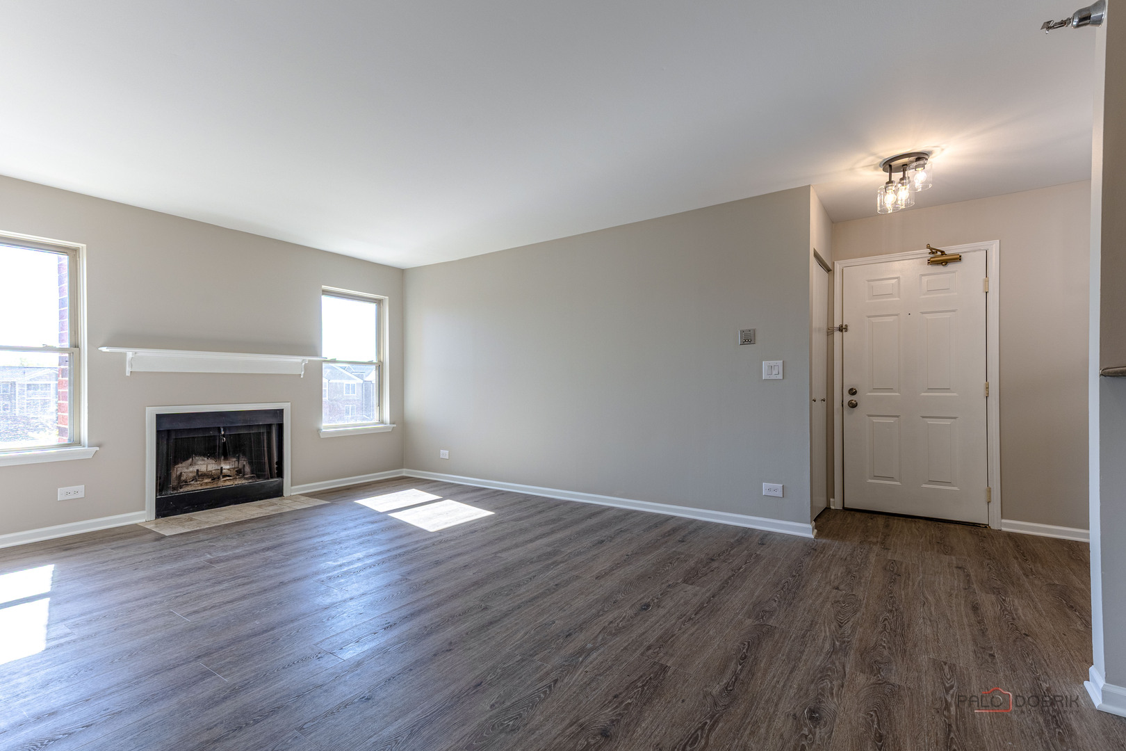 127 Glengarry Drive 307