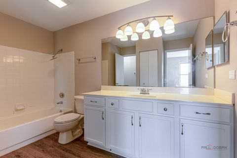 Tiny photo for 127 Glengarry Drive #307, Bloomingdale, IL 60108 (MLS # 12494556)