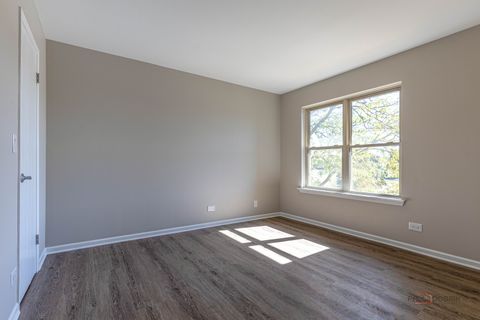 Tiny photo for 127 Glengarry Drive #307, Bloomingdale, IL 60108 (MLS # 12494556)