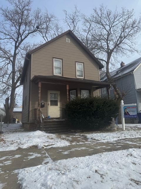 A home in Waukegan