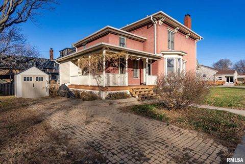 Tiny photo for 544 23RD Street, RockIsland, IL 61201 (MLS # QC4269794)