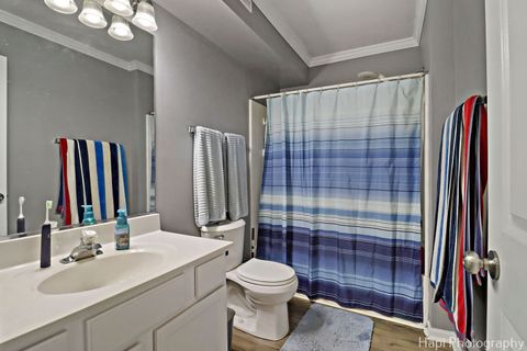 Tiny photo for 337 W Treehouse Lane #11-2, Round Lake, IL 60073 (MLS # 12509985)