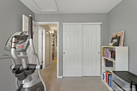 Tiny photo for 337 W Treehouse Lane #11-2, Round Lake, IL 60073 (MLS # 12509985)