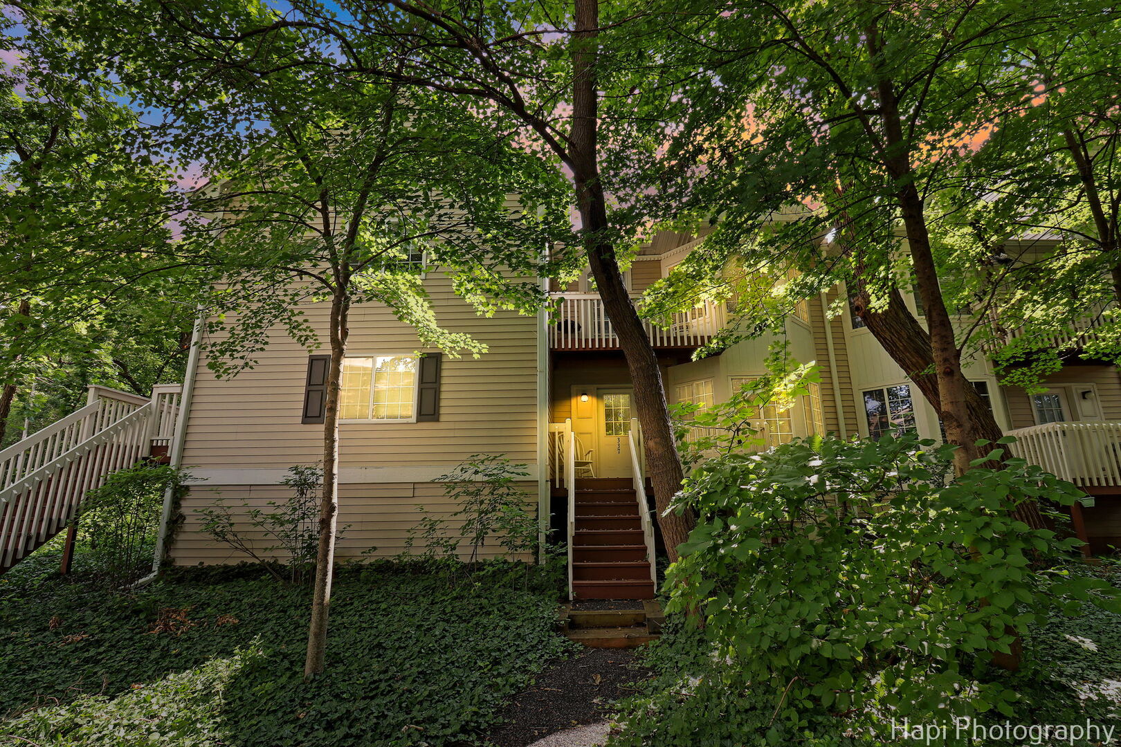 337 W Treehouse Lane 11-2