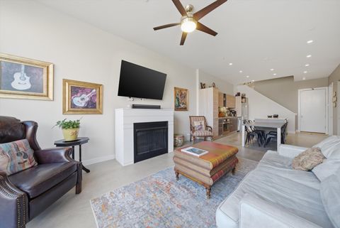 Tiny photo for 437 W Hobbie Street, Chicago, IL 60610 (MLS # 12601840)