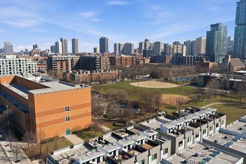 Tiny photo for 437 W Hobbie Street, Chicago, IL 60610 (MLS # 12601840)