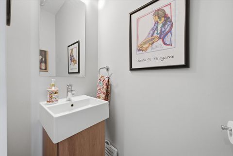 Tiny photo for 437 W Hobbie Street, Chicago, IL 60610 (MLS # 12601840)