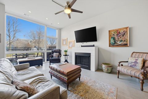 Tiny photo for 437 W Hobbie Street, Chicago, IL 60610 (MLS # 12601840)
