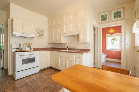 Tiny photo for 855 W Stephenson Street, Freeport, IL 61032 (MLS # 12628576)