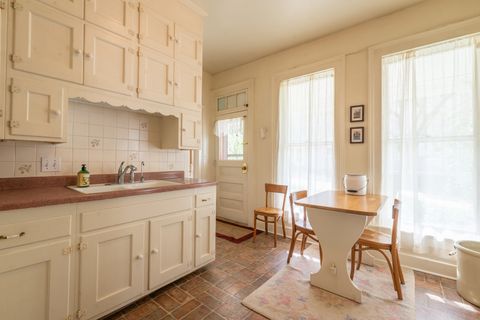 Tiny photo for 855 W Stephenson Street, Freeport, IL 61032 (MLS # 12628576)