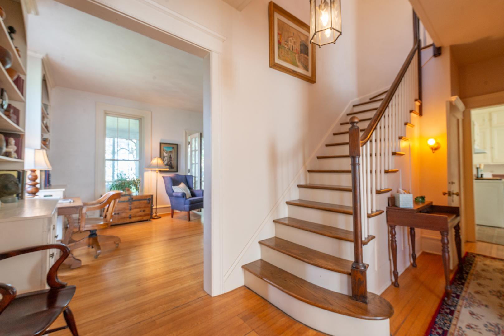 855 W Stephenson Street