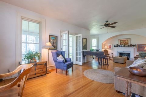 Tiny photo for 855 W Stephenson Street, Freeport, IL 61032 (MLS # 12628576)