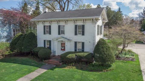 Photo of 855 W Stephenson Street, Freeport, IL 61032 (MLS # 12628576)