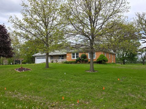 Photo of 705 W Commercial Street, Lyndon, IL 61261 (MLS # 12636010)