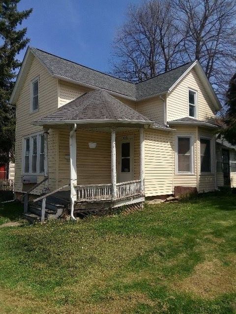 A home in Waukegan