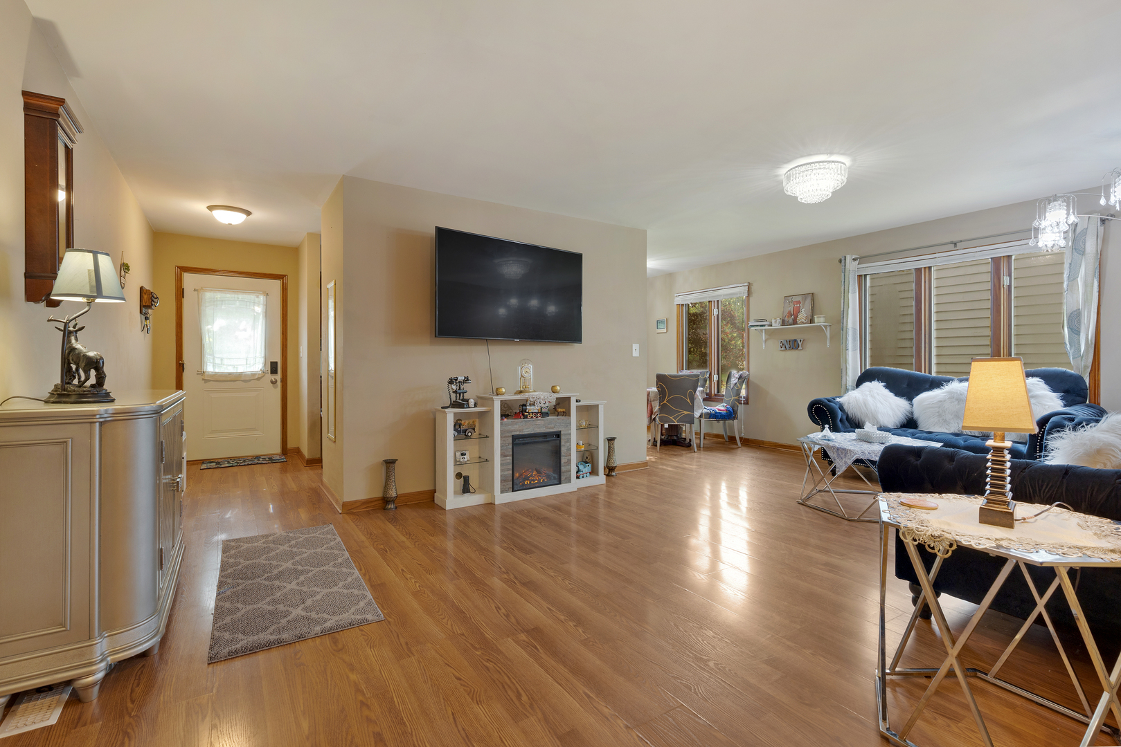 1604 Poplar Lane