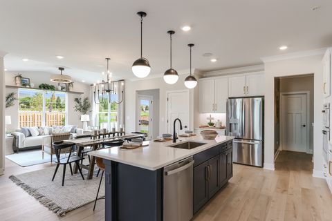 Tiny photo for 18 Hawthorn Ridge Drive, Hawthorn Woods, IL 60047 (MLS # 12478065)