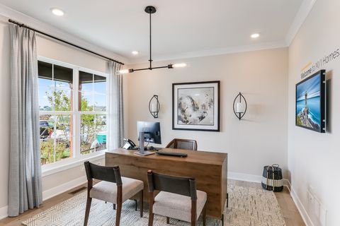 Tiny photo for 18 Hawthorn Ridge Drive, Hawthorn Woods, IL 60047 (MLS # 12478065)