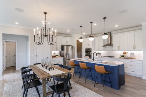 Tiny photo for 18 Hawthorn Ridge Drive, Hawthorn Woods, IL 60047 (MLS # 12478065)