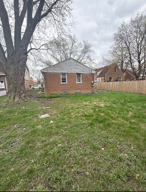 Tiny photo for 18430 Cowing Court, Homewood, IL 60430 (MLS # 12624723)