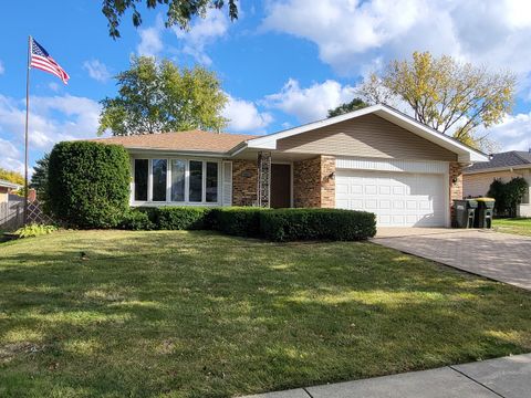 1421 Spruce Lane Westmont IL 60559