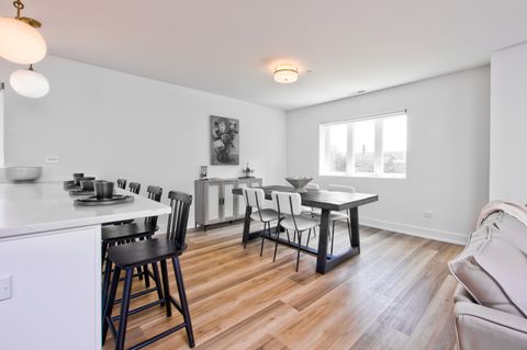 Tiny photo for 9396 Landings Lane #404, Des Plaines, IL 60016 (MLS # 12468620)