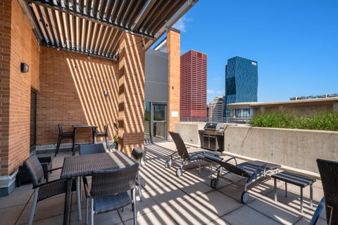 Tiny photo for 520 S State Street #712, Chicago, IL 60605 (MLS # 12459120)