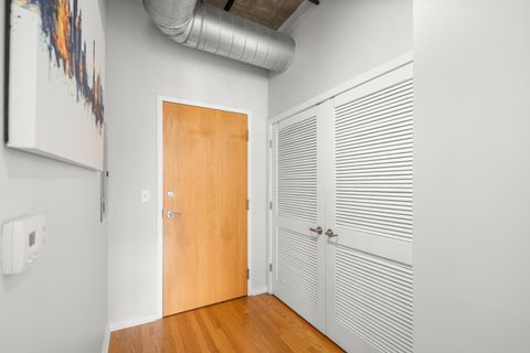 Tiny photo for 520 S State Street #712, Chicago, IL 60605 (MLS # 12459120)