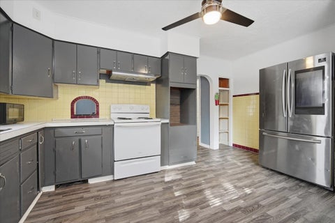 Tiny photo for 1112 West Avenue, Normal, IL 61761 (MLS # 12761939)