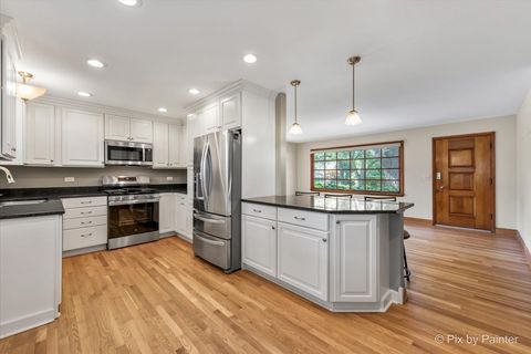 Tiny photo for 515 Crest Drive, Cary, IL 60013 (MLS # 12442201)