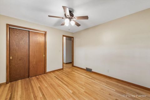 Tiny photo for 515 Crest Drive, Cary, IL 60013 (MLS # 12442201)