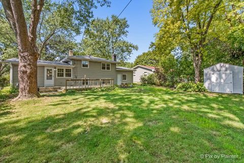 Tiny photo for 515 Crest Drive, Cary, IL 60013 (MLS # 12442201)