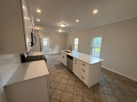 Tiny photo for 206 W Seminole Street, Dwight, IL 60420 (MLS # 12506522)