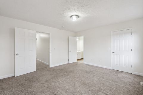 Tiny photo for 409 11th Ave A Court, Silvis, IL 61282 (MLS # 12655366)