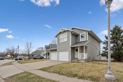 Tiny photo for 409 11th Ave A Court, Silvis, IL 61282 (MLS # 12655366)