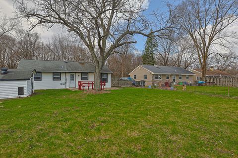 Tiny photo for 107 Georgine Street, Crystal Lake, IL 60014 (MLS # 12611555)