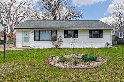 Photo of 107 Georgine Street, Crystal Lake, IL 60014 (MLS # 12611555)