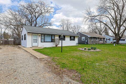 Tiny photo for 107 Georgine Street, Crystal Lake, IL 60014 (MLS # 12611555)