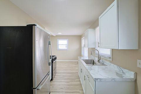 Tiny photo for 107 Georgine Street, Crystal Lake, IL 60014 (MLS # 12611555)