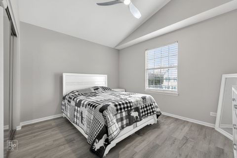 Tiny photo for 1543 Apple Grove Lane, Westmont, IL 60559 (MLS # 12542674)