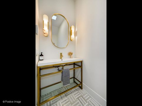 Tiny photo for Chicago, IL 60657 (MLS # 12529384)