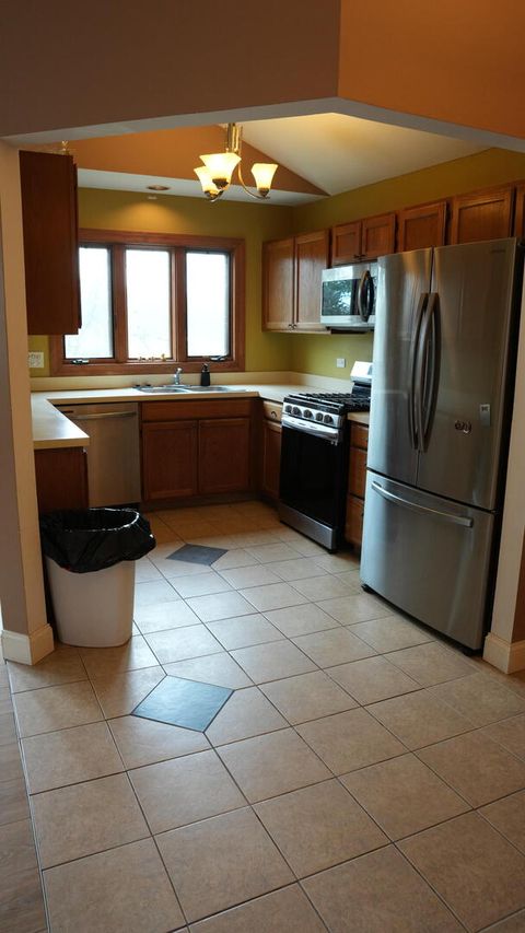 Tiny photo for 170 Inverness Court #2, Elk Grove Village, IL 60007 (MLS # 12596017)