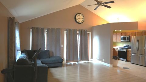 Tiny photo for 170 Inverness Court #2, Elk Grove Village, IL 60007 (MLS # 12596017)