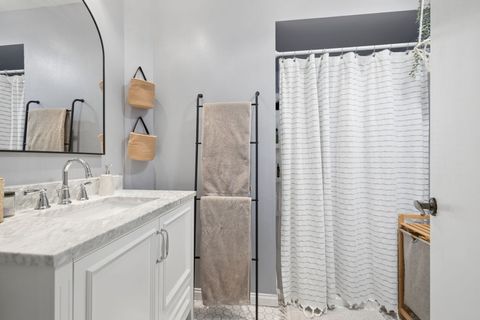 Tiny photo for 462 S President Street #302, Carol Stream, IL 60188 (MLS # 12596269)