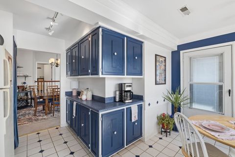 Tiny photo for 462 S President Street #302, Carol Stream, IL 60188 (MLS # 12596269)