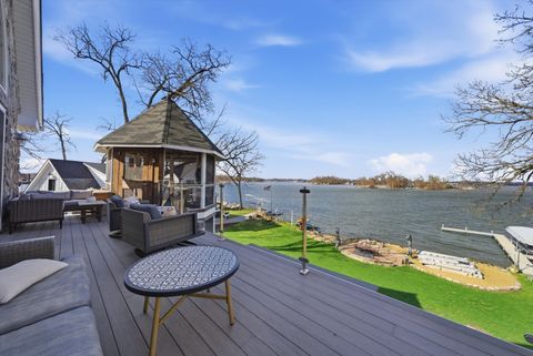 Tiny photo for Fox Lake, IL 60020 (MLS # 12614250)