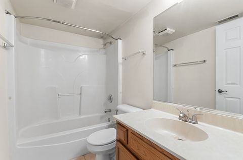 Tiny photo for 18302 Robin Lane #D1, Homewood, IL 60430 (MLS # 12510297)